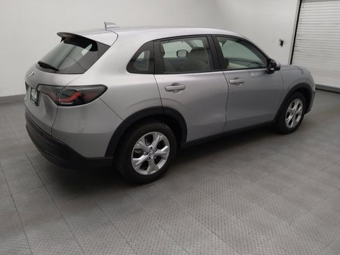 Used 2025 Honda HR-V LX image 10