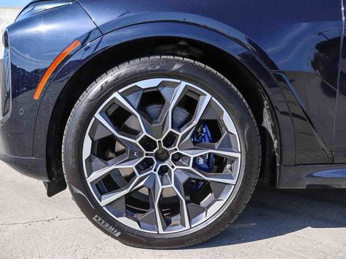 Used 2024 BMW X7 M60i AWD/4WD image 13