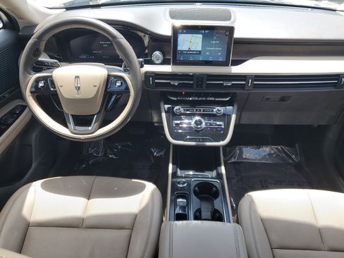 Used 2022 Lincoln Corsair Grand Touring image 14