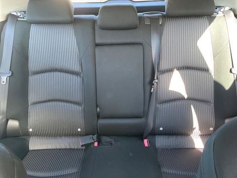 Used 2014 MAZDA MAZDA3 i Touring image 20