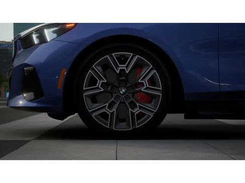 New 2026 BMW i5 eDrive40 w/ M Sport Package image 7