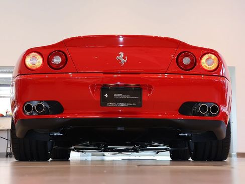 Used 2001 Ferrari 550 Maranello Coupe RWD image 24