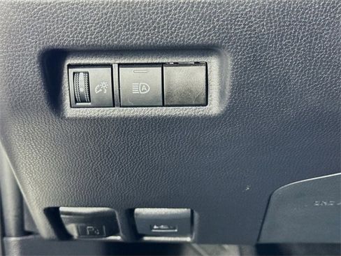 Certified 2025 Toyota RAV4 LE image 10