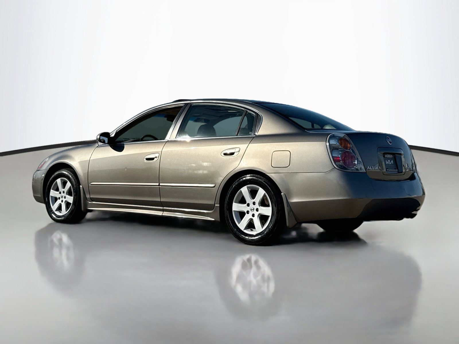 Used 2003 Nissan Altima 2.5 SL FWD image 5