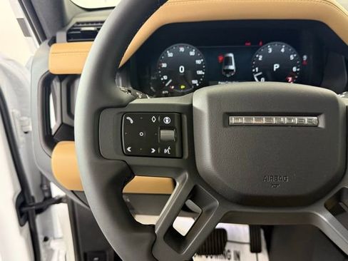 New 2026 Land Rover Defender 130 X-Dynamic SE image 40