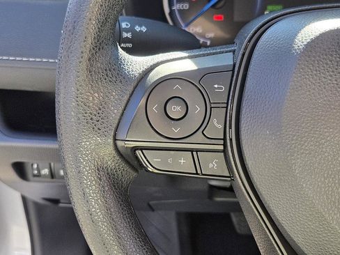 Used 2024 Toyota RAV4 XLE image 26