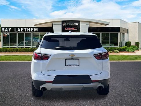 Used 2021 Chevrolet Blazer LT FWD image 4