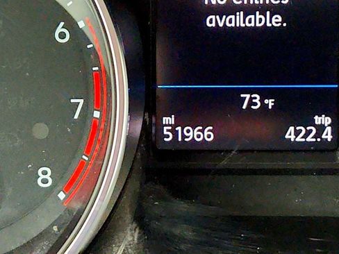 Used 2018 Volkswagen Tiguan S FWD image 15