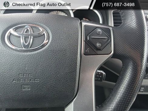Used 2015 Toyota Tacoma PreRunner w/ SR5 Package image 14