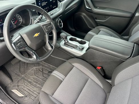 Used 2026 Chevrolet Blazer LT w/ LPO, Black Sport Package FWD image 10