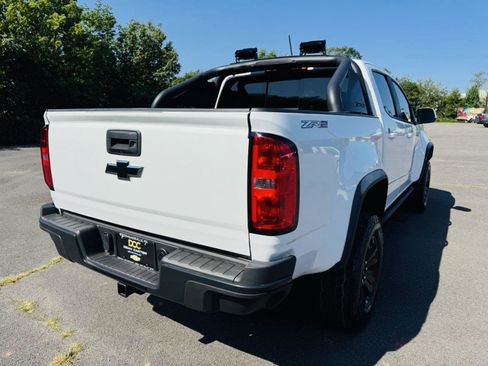 Used 2019 Chevrolet Colorado ZR2 w/ ZR2 Dusk Special Edition image 8