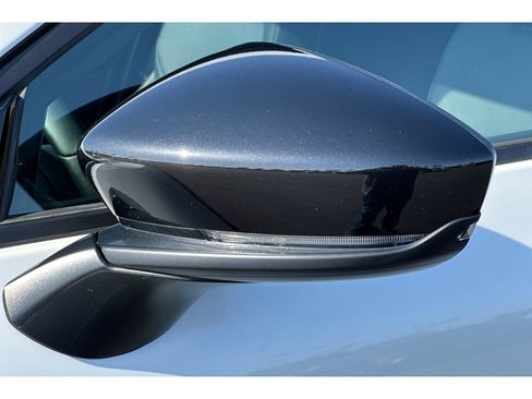 Used 2025 MAZDA CX-50 AWD 2.5 S w/ Premium Plus Pkg image 10