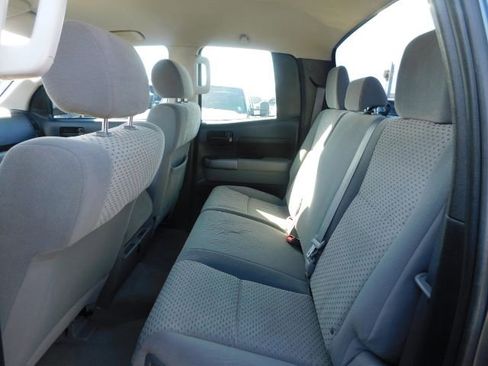 Used 2010 Toyota Tundra 4x4 Double Cab image 12