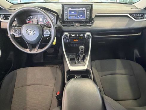 Certified 2021 Toyota RAV4 LE FWD image 30