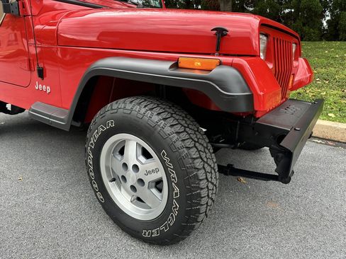 Used 1995 Jeep Wrangler Rio Grande AWD/4WD image 62
