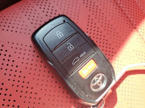 Used 2026 Toyota Camry XSE FWD image 29