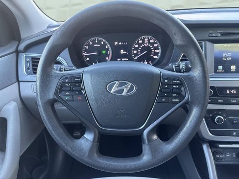Used 2017 Hyundai Sonata SE w/ Cargo Package FWD image 22