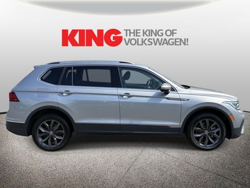 Certified 2023 Volkswagen Tiguan SE FWD image 6
