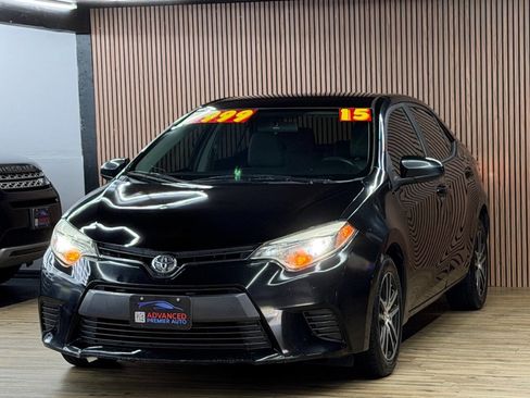 Used 2015 Toyota Corolla LE FWD image 1