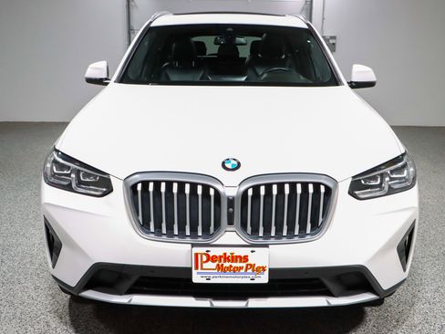 Used 2023 BMW X3 xDrive30i w/ Convenience Package image 4