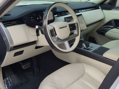 Used 2024 Land Rover Range Rover Autobiography AWD/4WD image 10