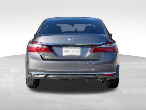 Used 2016 Honda Accord LX image 4