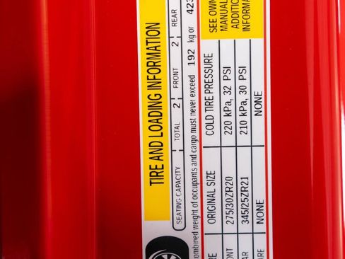 Used 2024 Chevrolet Corvette E-Ray image 27