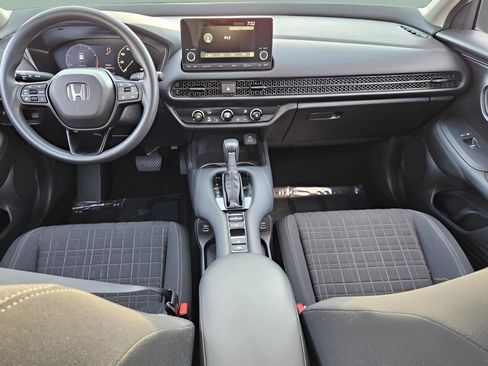 Certified 2023 Honda HR-V LX image 12