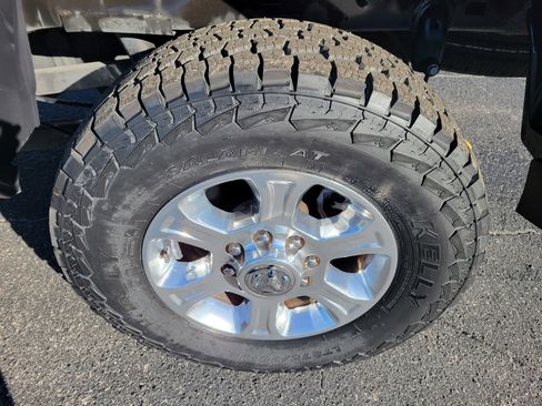 Used 2022 RAM 2500 Big Horn w/ Level C Equiment Group image 40