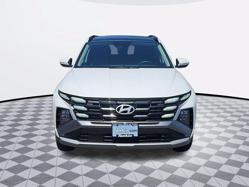 Certified 2025 Hyundai Tucson SEL AWD/4WD image 9