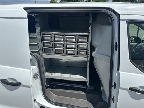 Used 2022 Ford Transit Connect XL FWD image 15