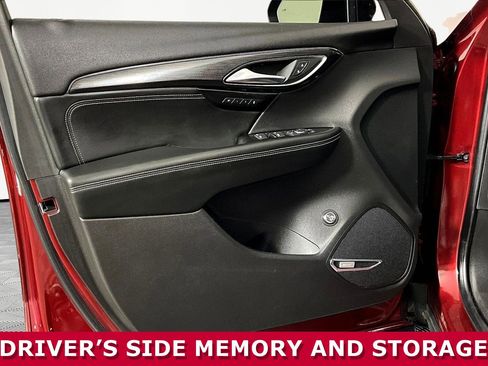 Used 2021 Buick Envision Essence w/ Technology Package I image 21