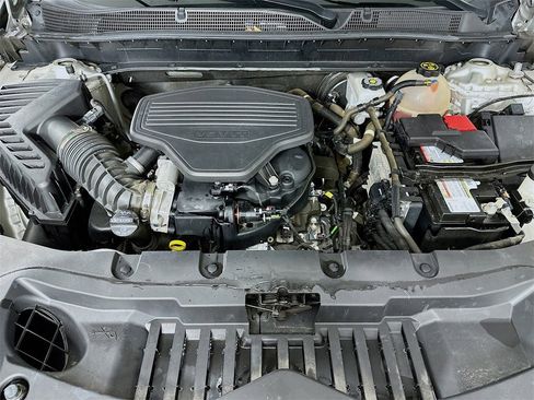 Used 2020 Chevrolet Blazer RS image 32