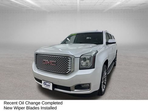 Used 2017 GMC Yukon XL Denali w/ Open Road Package AWD/4WD image 6