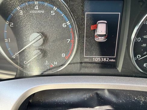 Used 2018 Toyota RAV4 Limited w/ All Weather Liner Package AWD/4WD image 8