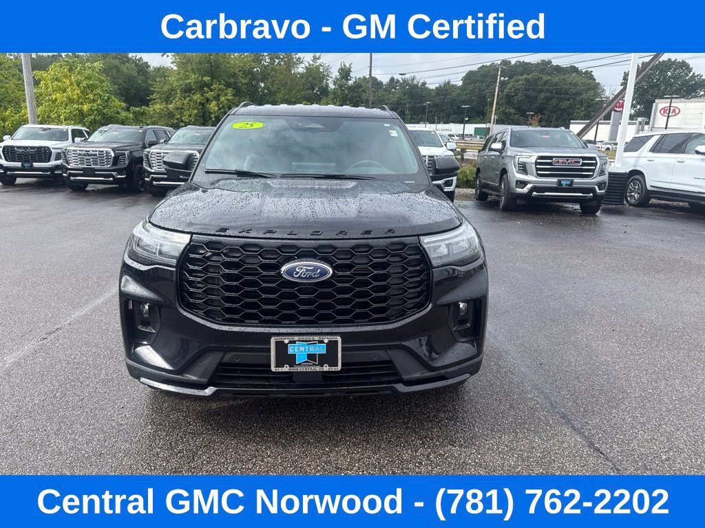 Used 2025 Ford Explorer ST-Line AWD/4WD image 8