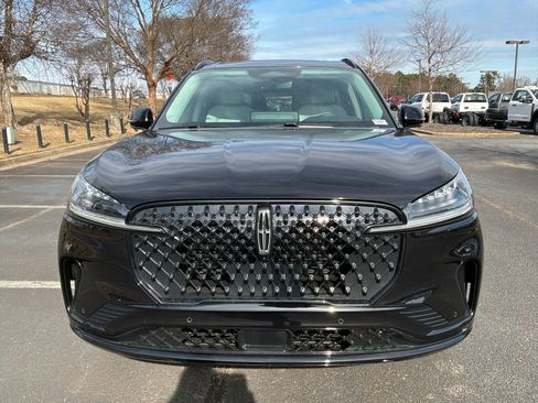New 2026 Lincoln Aviator AWD w/ Jet Appearance Package image 3