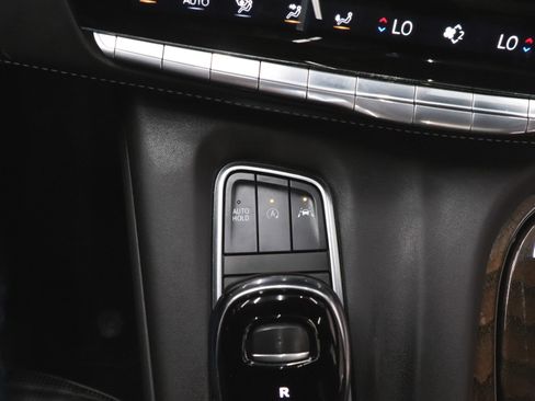 Used 2024 Cadillac Escalade Premium Luxury Platinum image 52