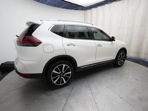 Used 2020 Nissan Rogue SL AWD/4WD image 35