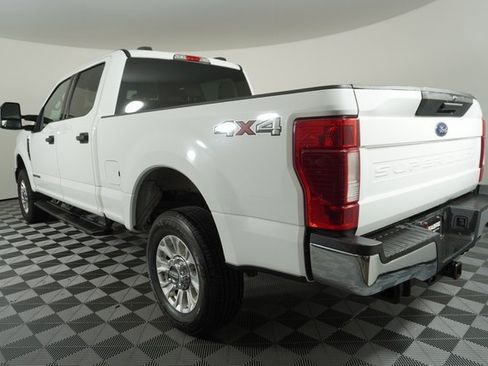 Used 2022 Ford F250 XLT image 5