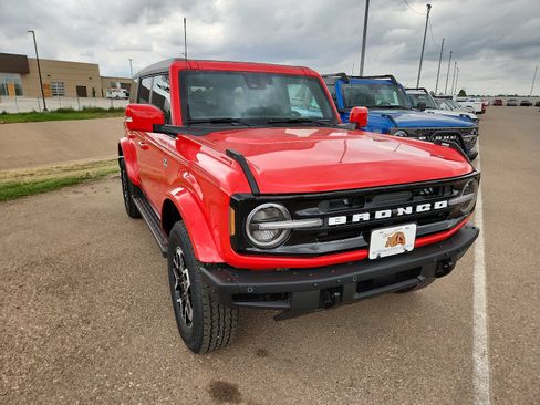 New 2024 Ford Bronco Badlands AWD/4WD image 4