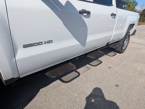 Used 2019 Chevrolet Silverado 3500 W/T w/ WT Fleet Convenience Package image 13