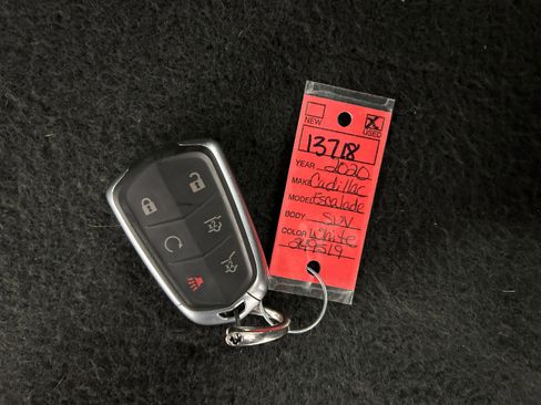 Used 2020 Cadillac Escalade ESV Premium Luxury image 44