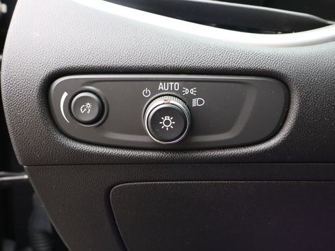 Used 2022 Chevrolet Malibu LS w/ Driver Confidence Package II image 16