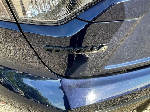Used 2025 Toyota Corolla SE image 30
