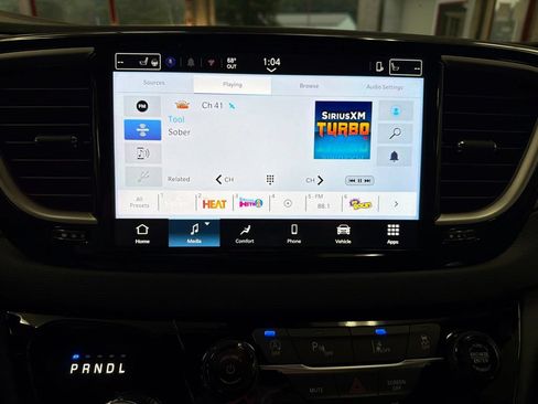 New 2027 Chrysler Pacifica LX FWD image 15