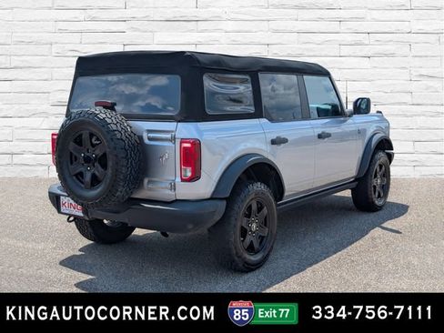 Used 2023 Ford Bronco Black Diamond AWD/4WD image 5