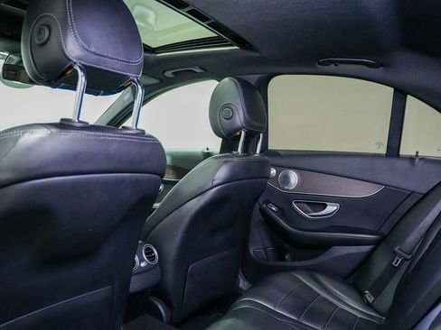 Used 2019 Mercedes-Benz C 300 Sedan image 19