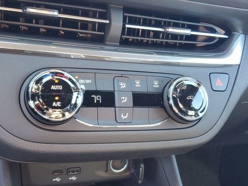 New 2026 Buick Envista Preferred image 22