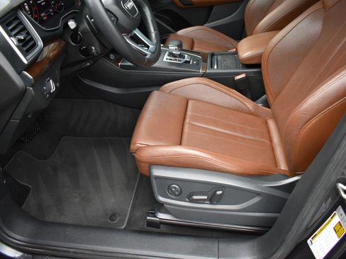 Used 2019 Audi Q5 2.0T Premium Plus AWD/4WD image 24